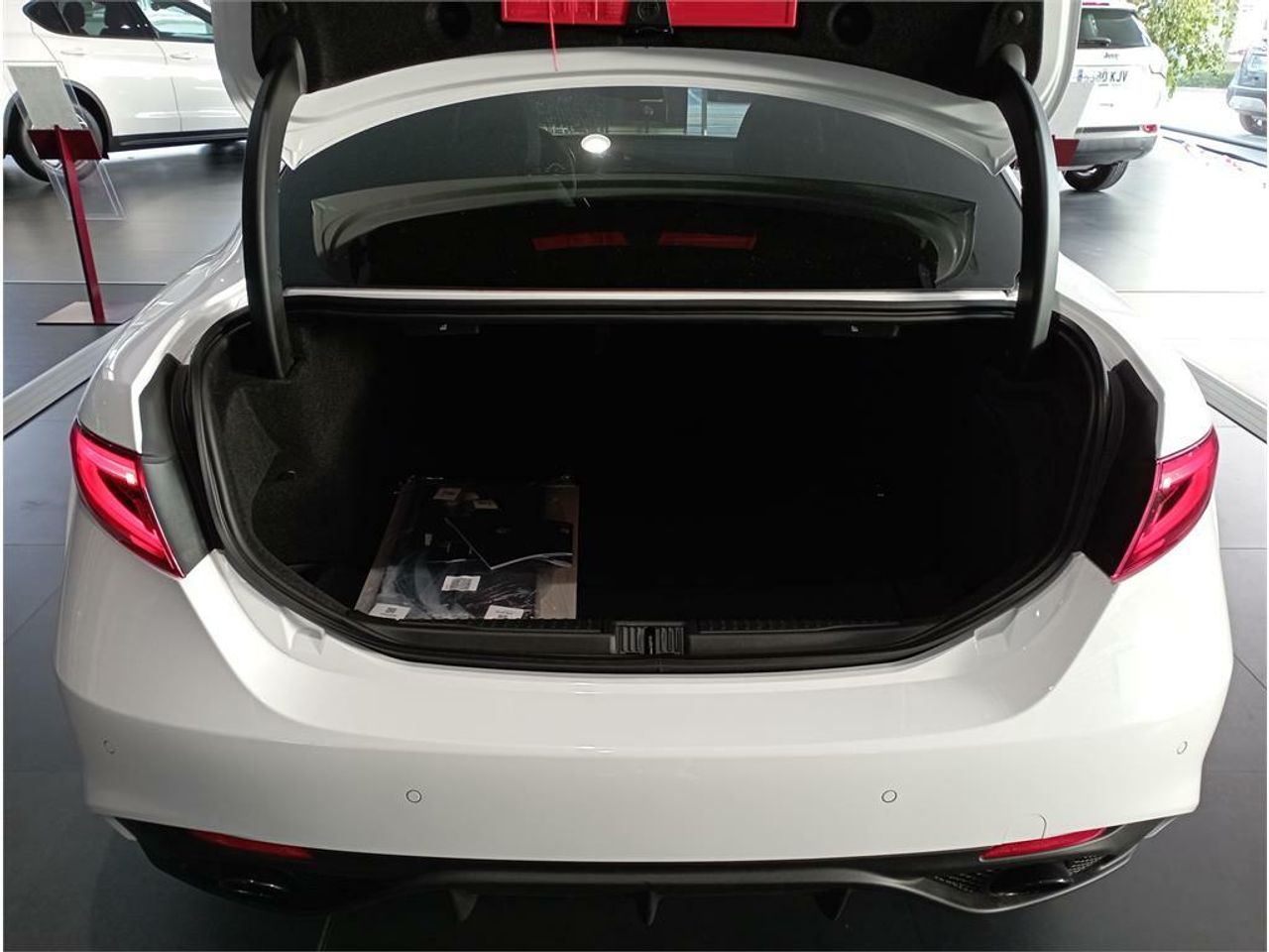 Alfa Romeo Giulia 2.2 Diesel 154kW (210CV) Veloce Q4 - foto 14