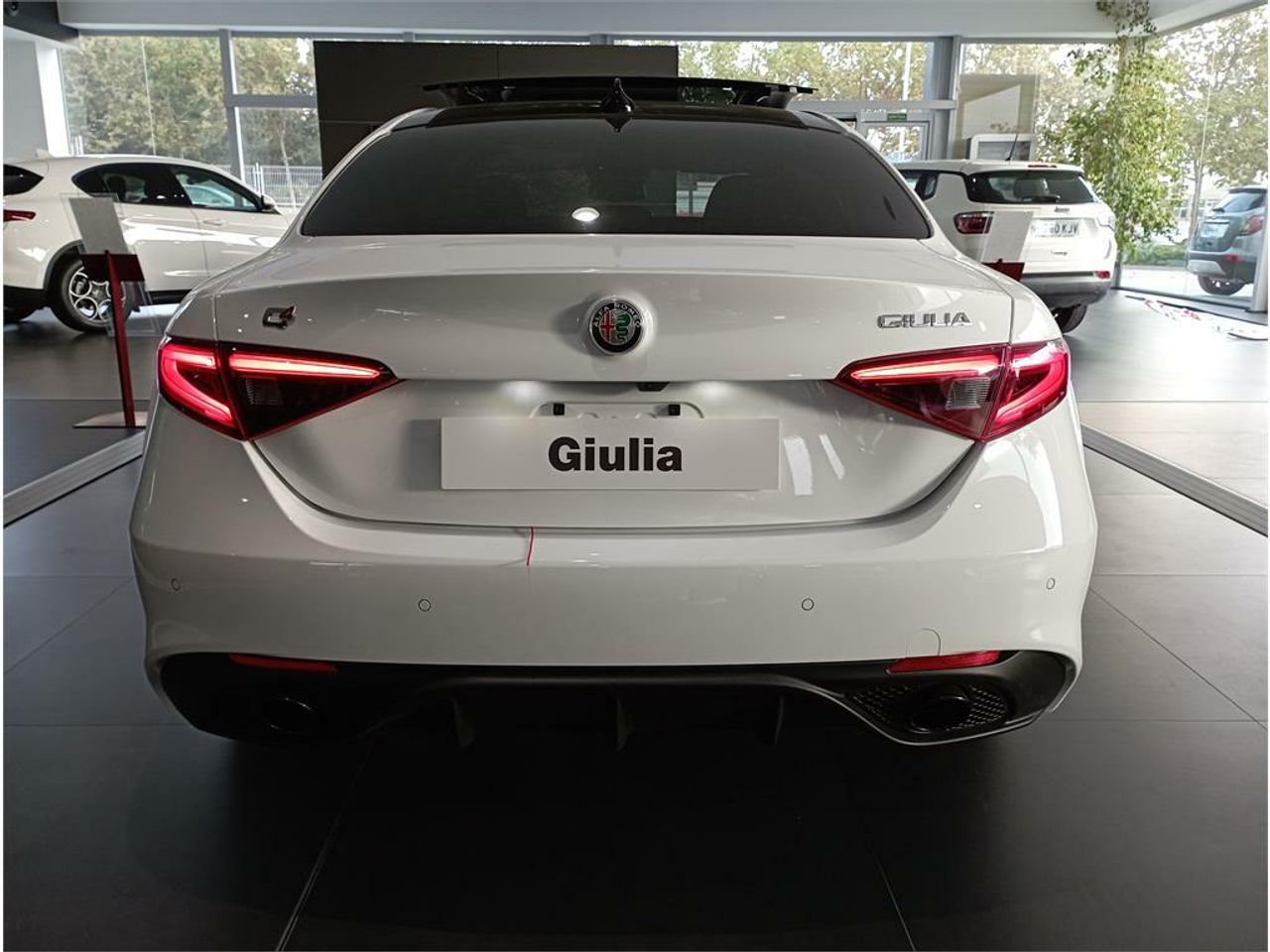 Alfa Romeo Giulia 2.2 Diesel 154kW (210CV) Veloce Q4 - foto 12