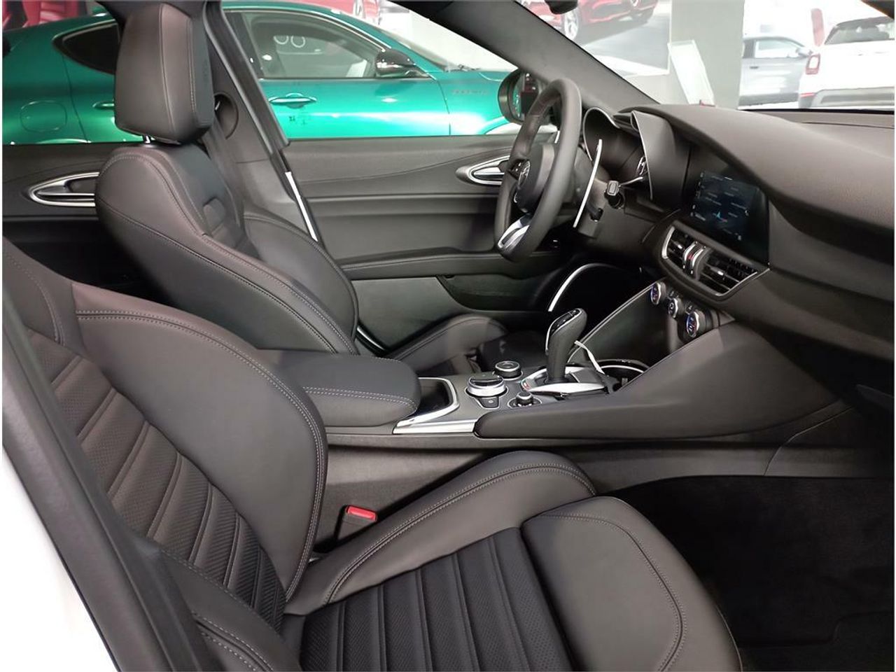 Alfa Romeo Giulia 2.2 Diesel 154kW (210CV) Veloce Q4 - foto 5