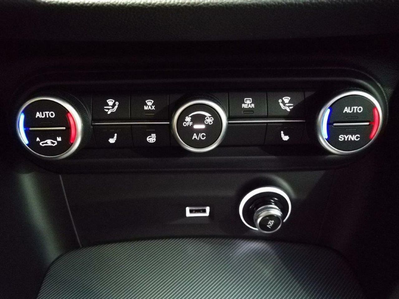 Alfa Romeo Stelvio 2.2 Diésel 154kW (210CV) Veloce Q4 - foto 21