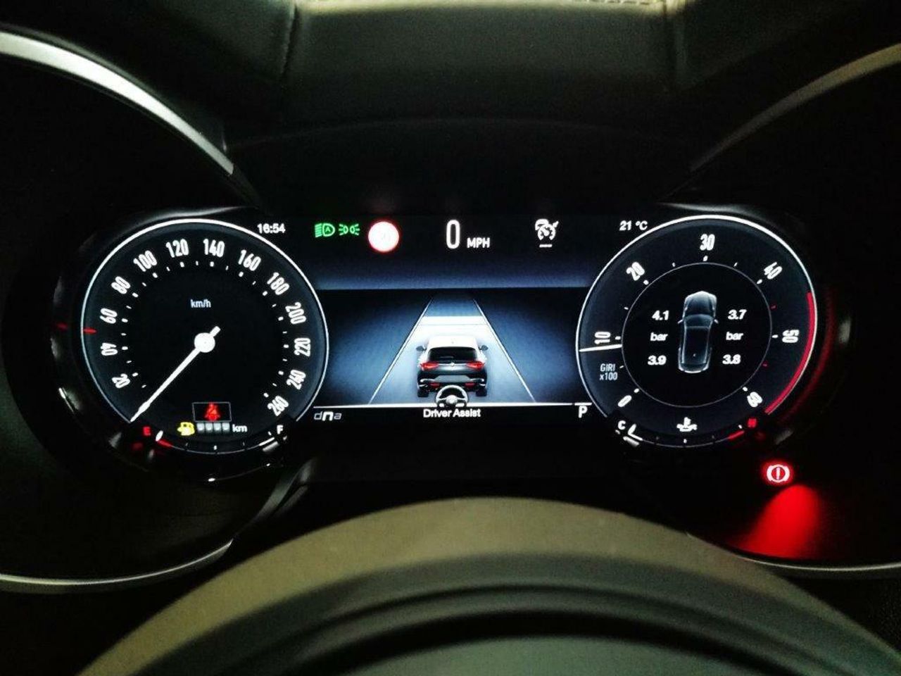 Alfa Romeo Stelvio 2.2 Diésel 154kW (210CV) Veloce Q4 - foto 16