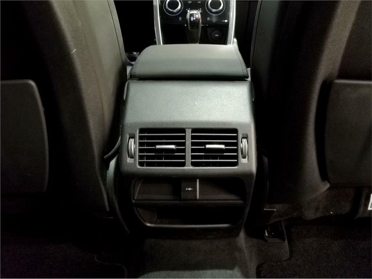 Land-Rover Discovery Sport 2.0D I4-L.Flw 150 PS AWD MHEV Aut - foto 25