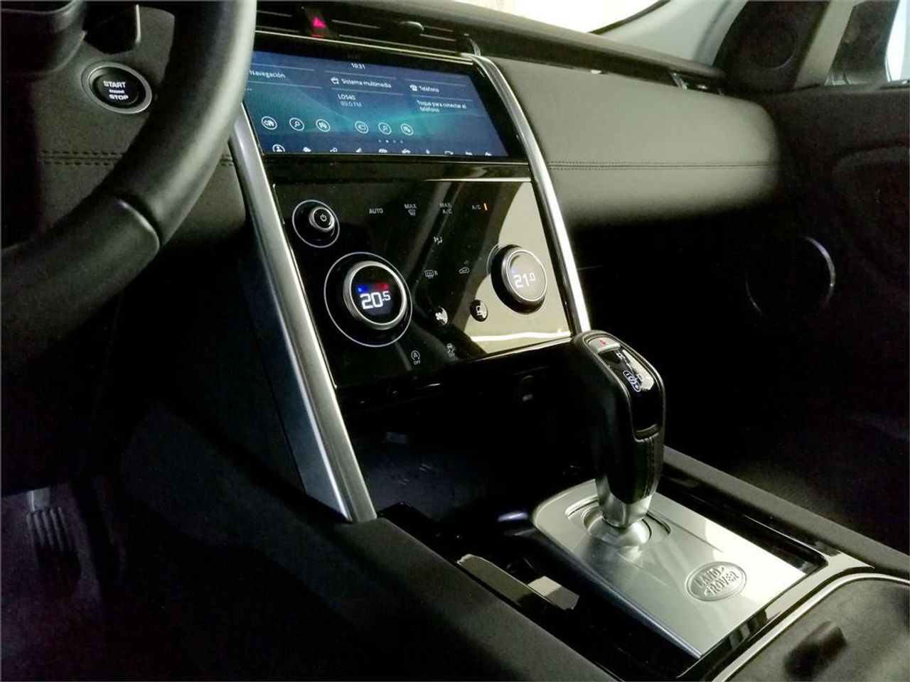 Land-Rover Discovery Sport 2.0D I4-L.Flw 150 PS AWD MHEV Aut - foto 22