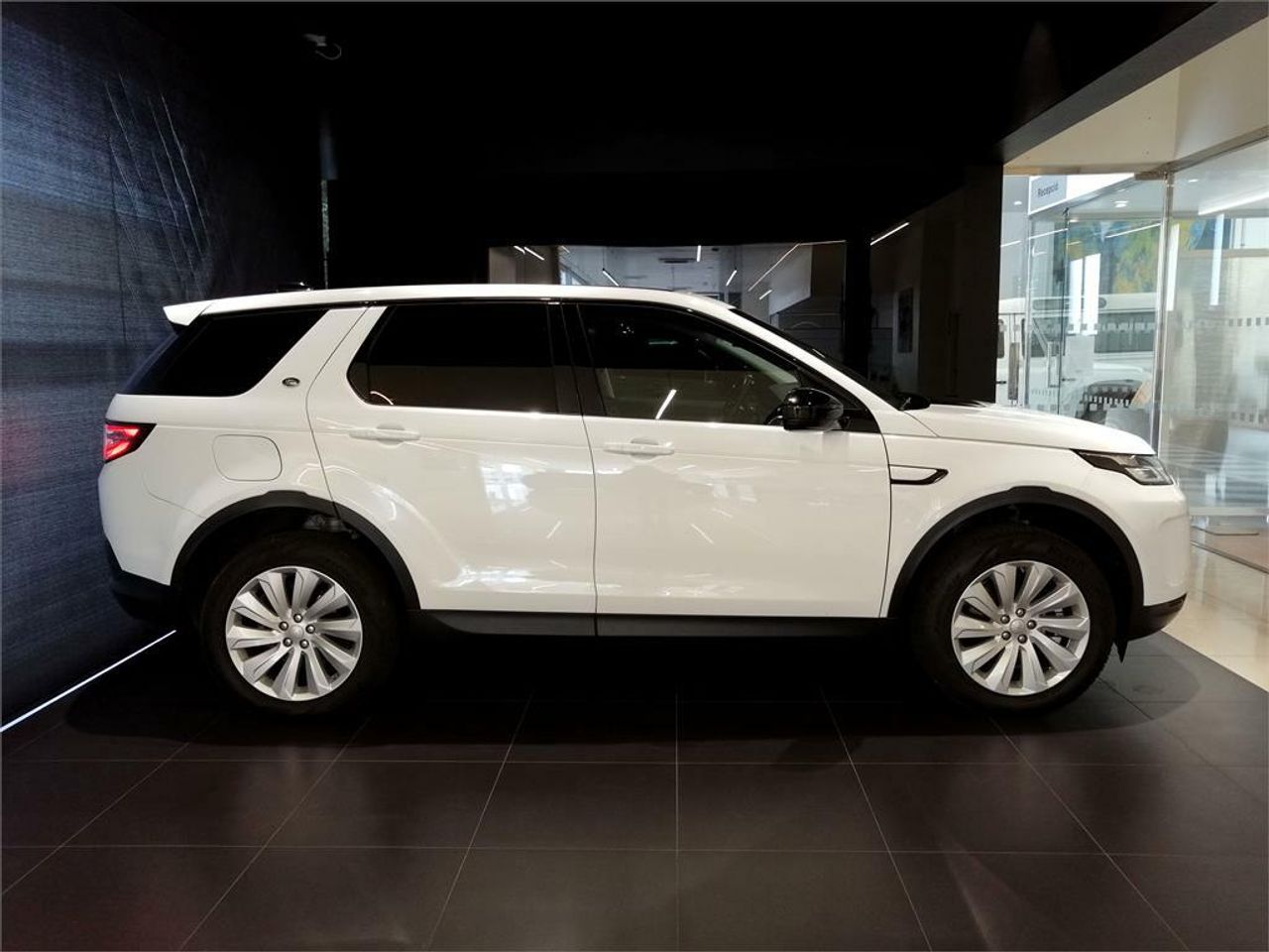 land-rover discovery sport 2021 / foto grande (3)