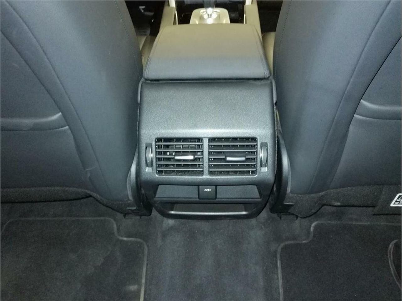 Land-Rover Discovery Sport 2.0D TD4 163 PS AWD Auto MHEV SE - foto 22