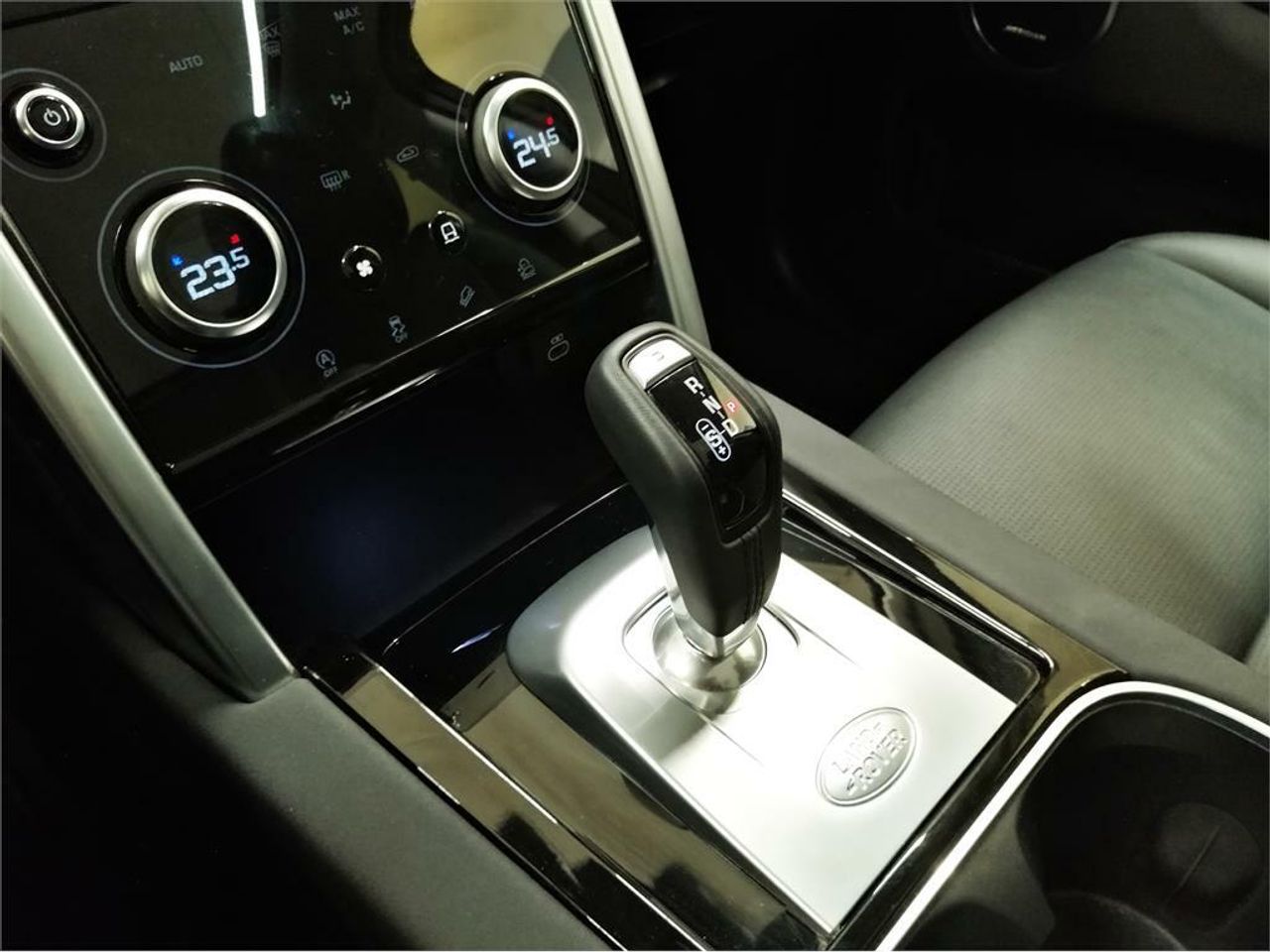 Land-Rover Discovery Sport 2.0D TD4 163 PS AWD Auto MHEV SE - foto 21