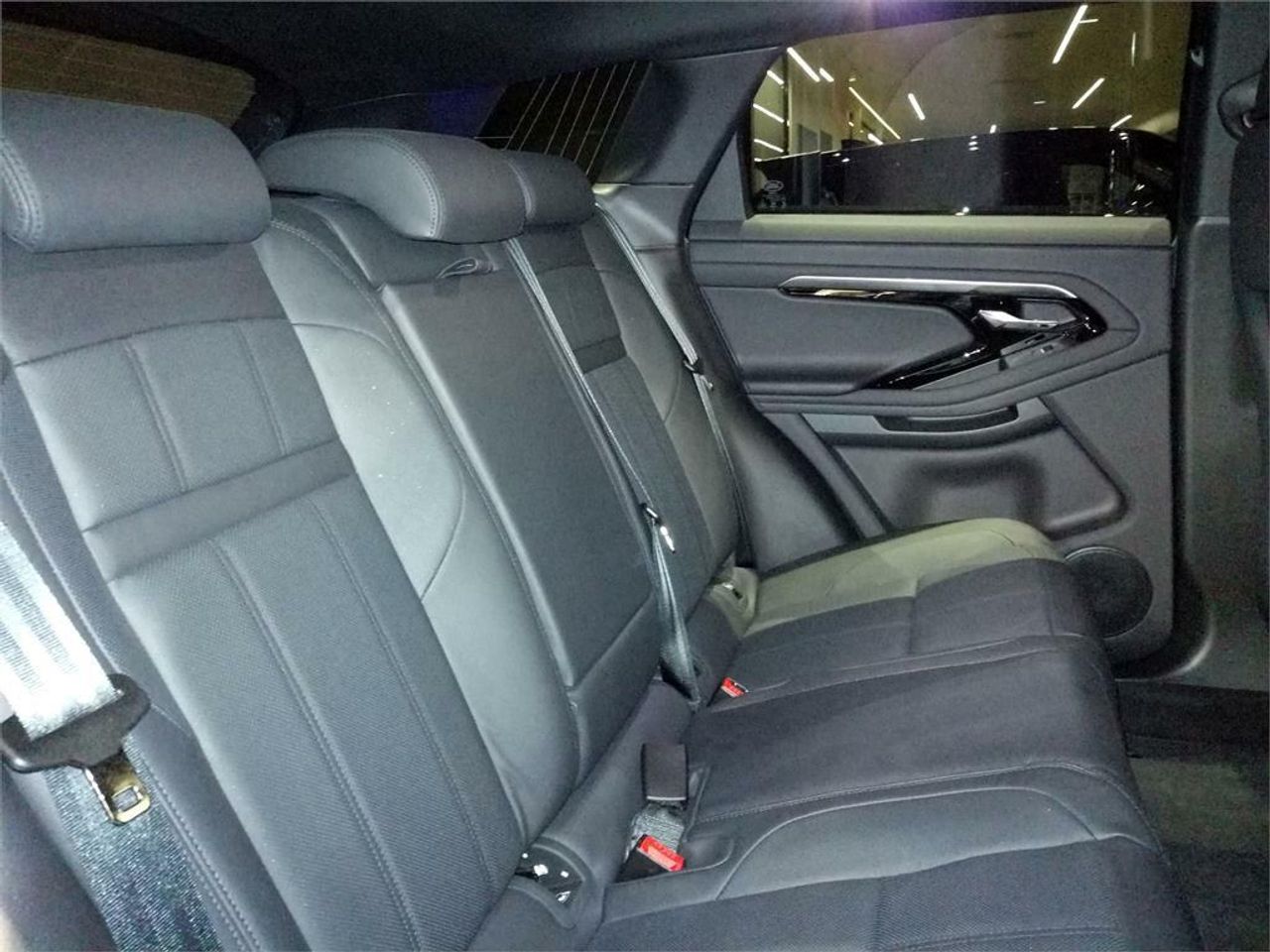 Land-Rover Range Rover Evoque 2.0 D163 R-Dynamic S AUTO 4WD  - foto 5