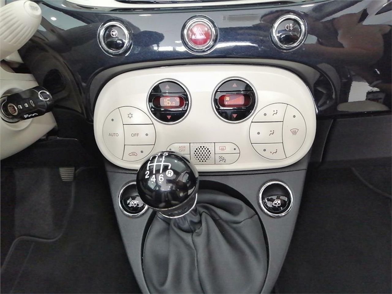 Fiat 500 Dolcevita 1.0 Hybrid 51KW (70 CV) - foto 15