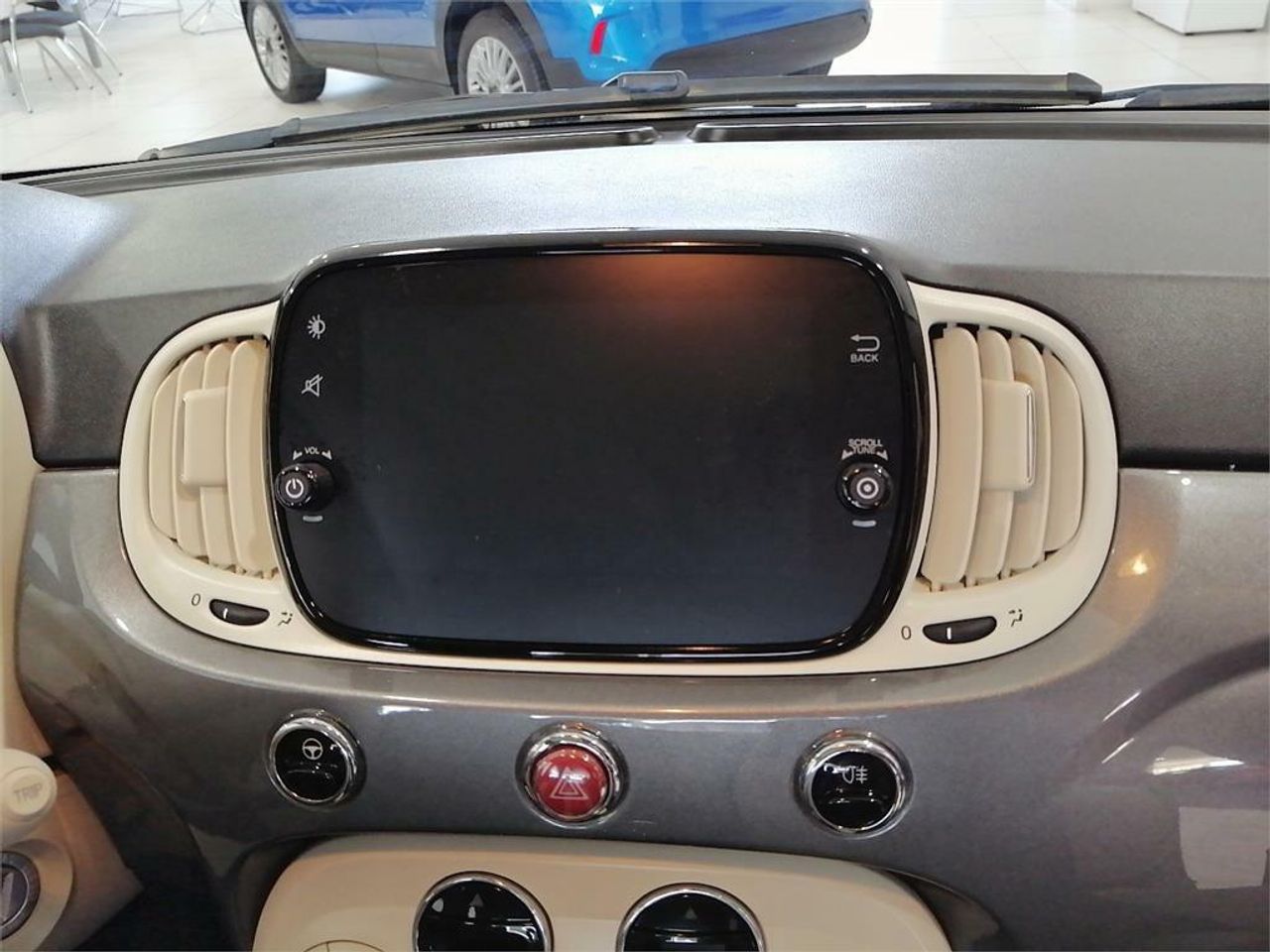 Fiat 500 Dolcevita 1.0 Hybrid 51KW (70 CV) - foto 13