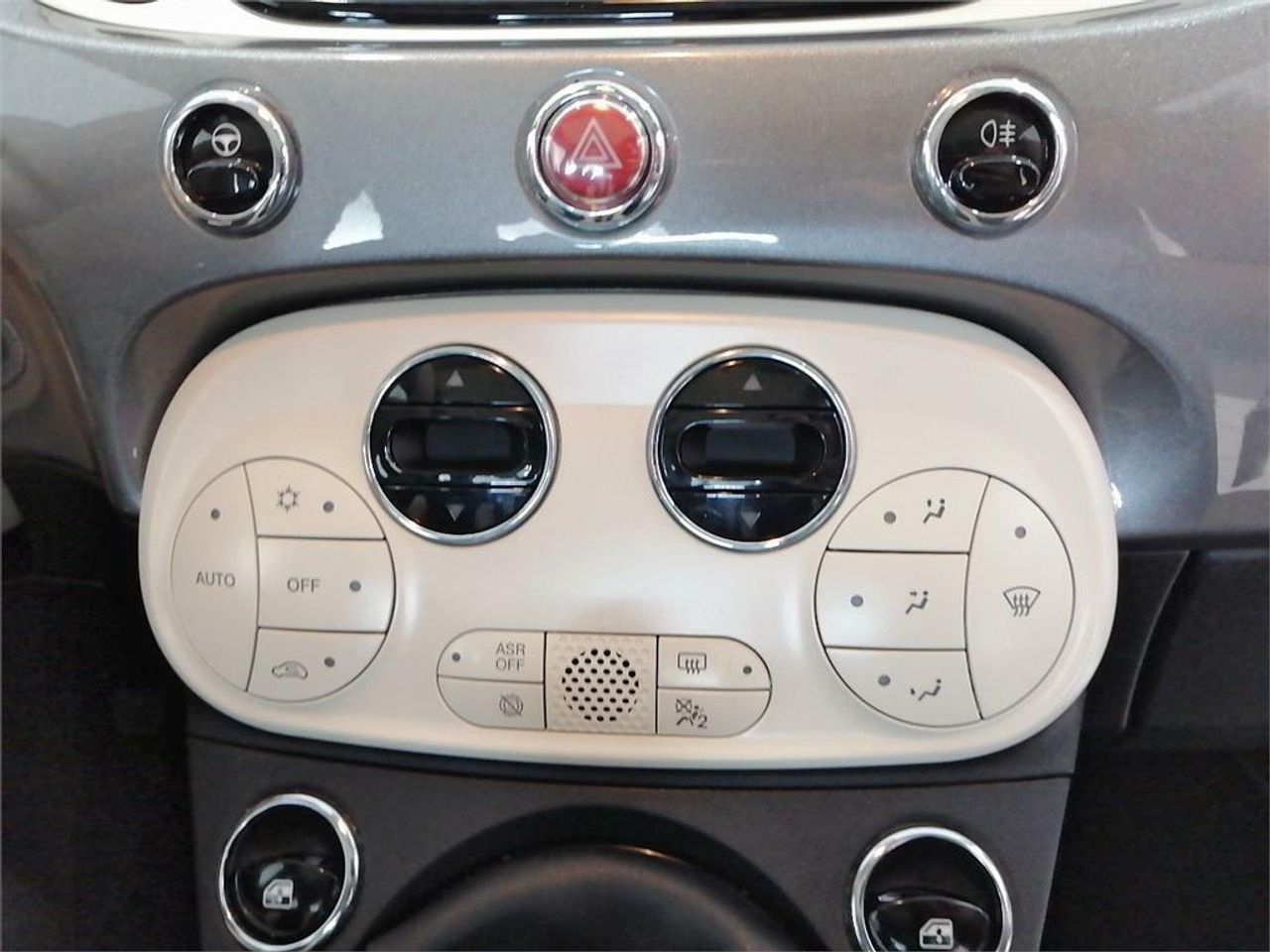 Fiat 500 Dolcevita 1.0 Hybrid 51KW (70 CV) - foto 14