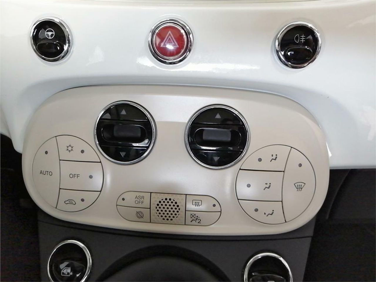 Fiat 500 Dolcevita 1.0 Hybrid 51KW (70 CV) - foto 14