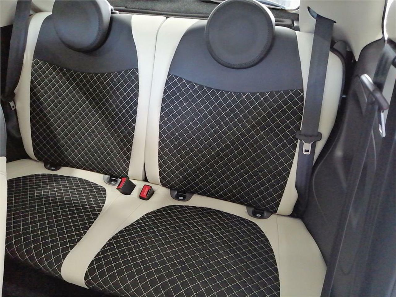 Fiat 500 Dolcevita 1.0 Hybrid 51KW (70 CV) - foto 10