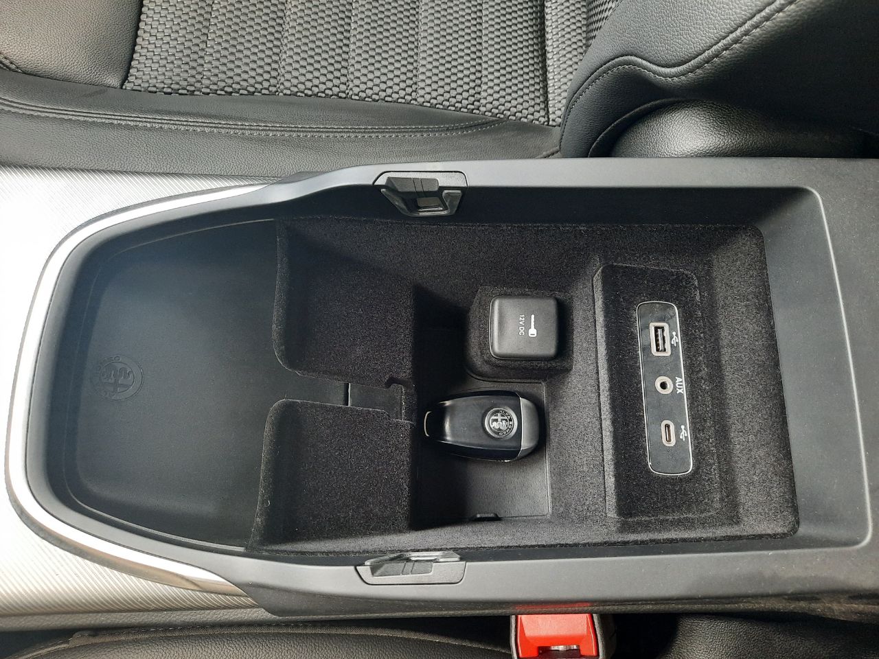 Alfa Romeo Stelvio 2.2 Diésel 140kW (190CV)  Q4 Sprint - foto 37