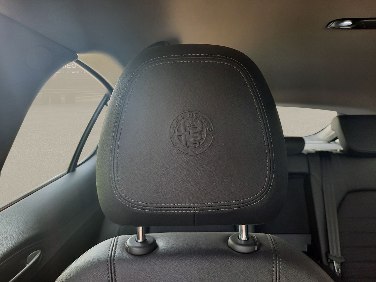 Alfa Romeo Stelvio 2.2 Diésel 140kW (190CV)  Q4 Sprint - foto 35