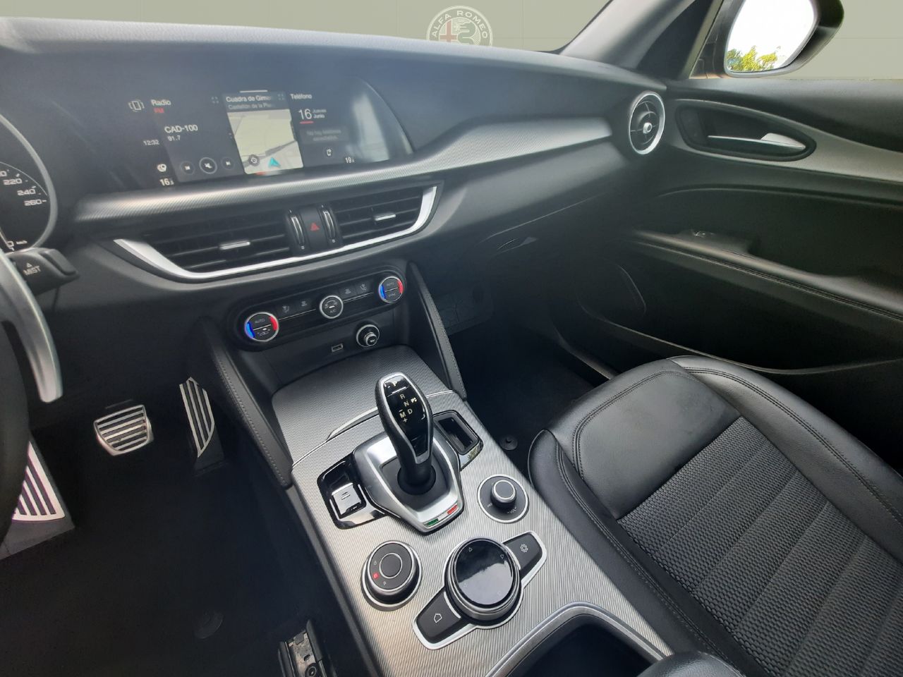 Alfa Romeo Stelvio 2.2 Diésel 140kW (190CV)  Q4 Sprint - foto 17