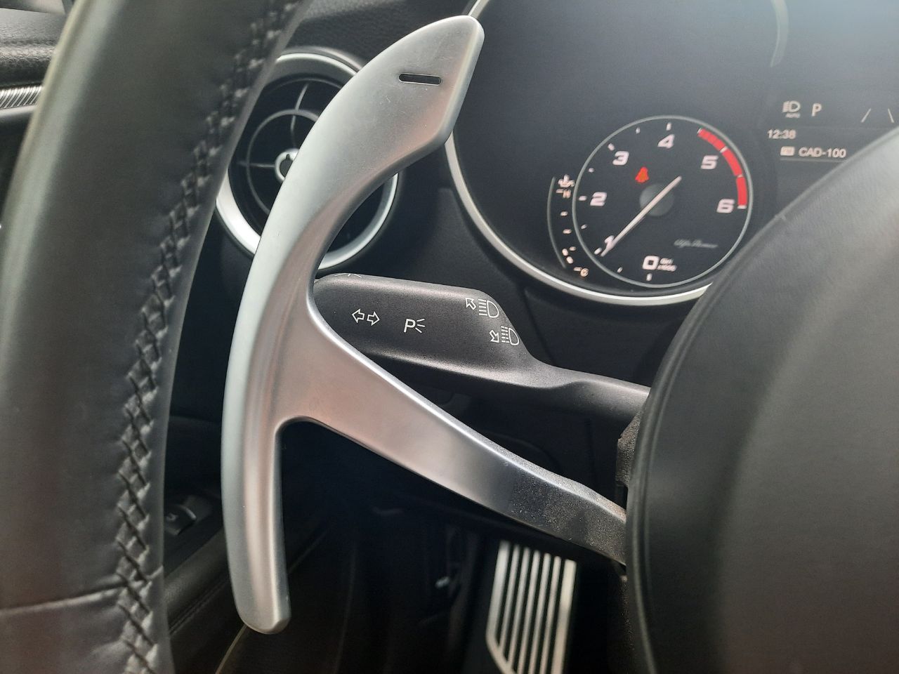 Alfa Romeo Stelvio 2.2 Diésel 140kW (190CV)  Q4 Sprint - foto 24