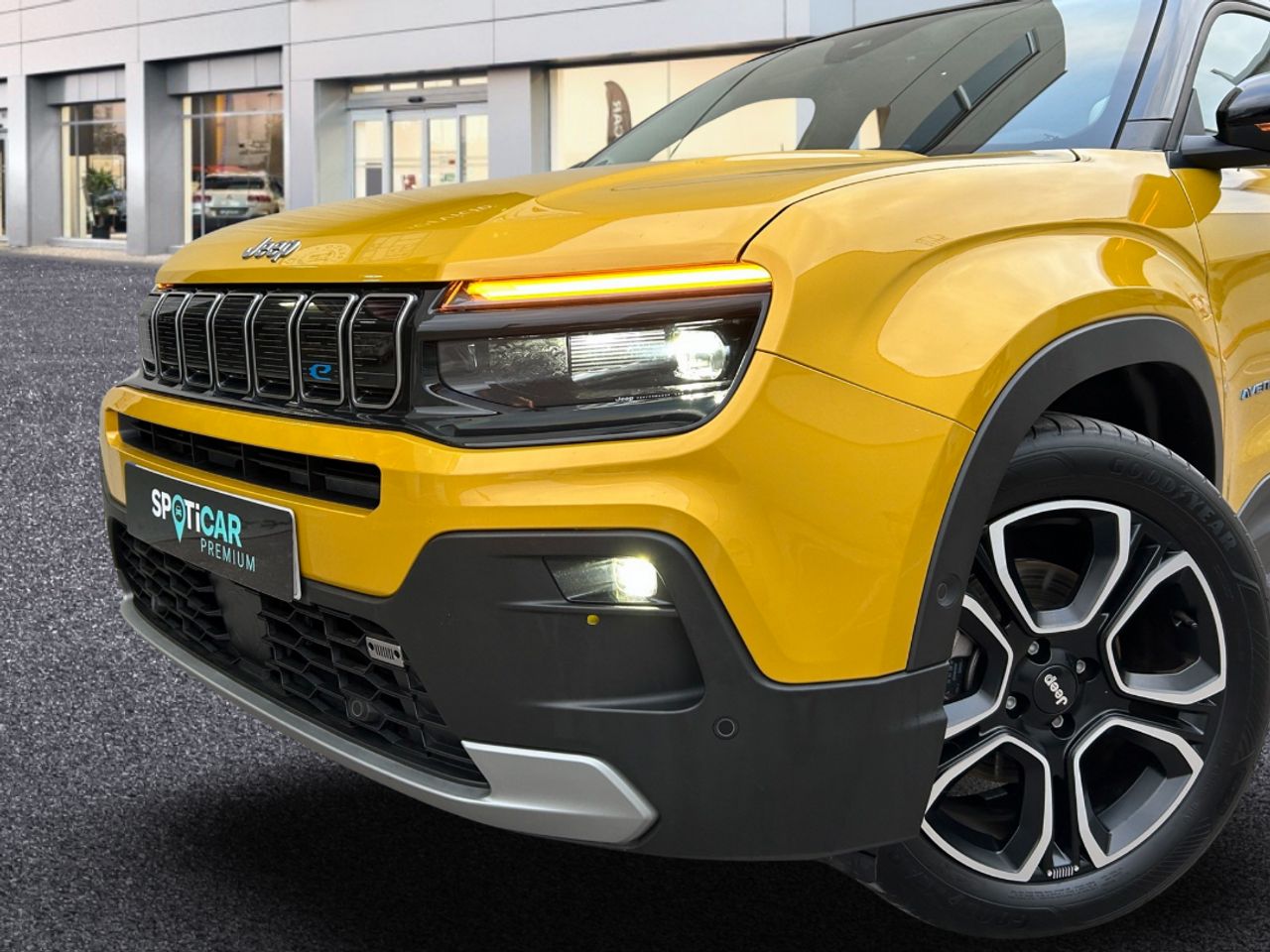Jeep Avenger BEV 115kW (156CV) Summit - foto 37