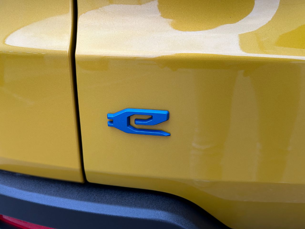 Jeep Avenger BEV 115kW (156CV) Summit - foto 46