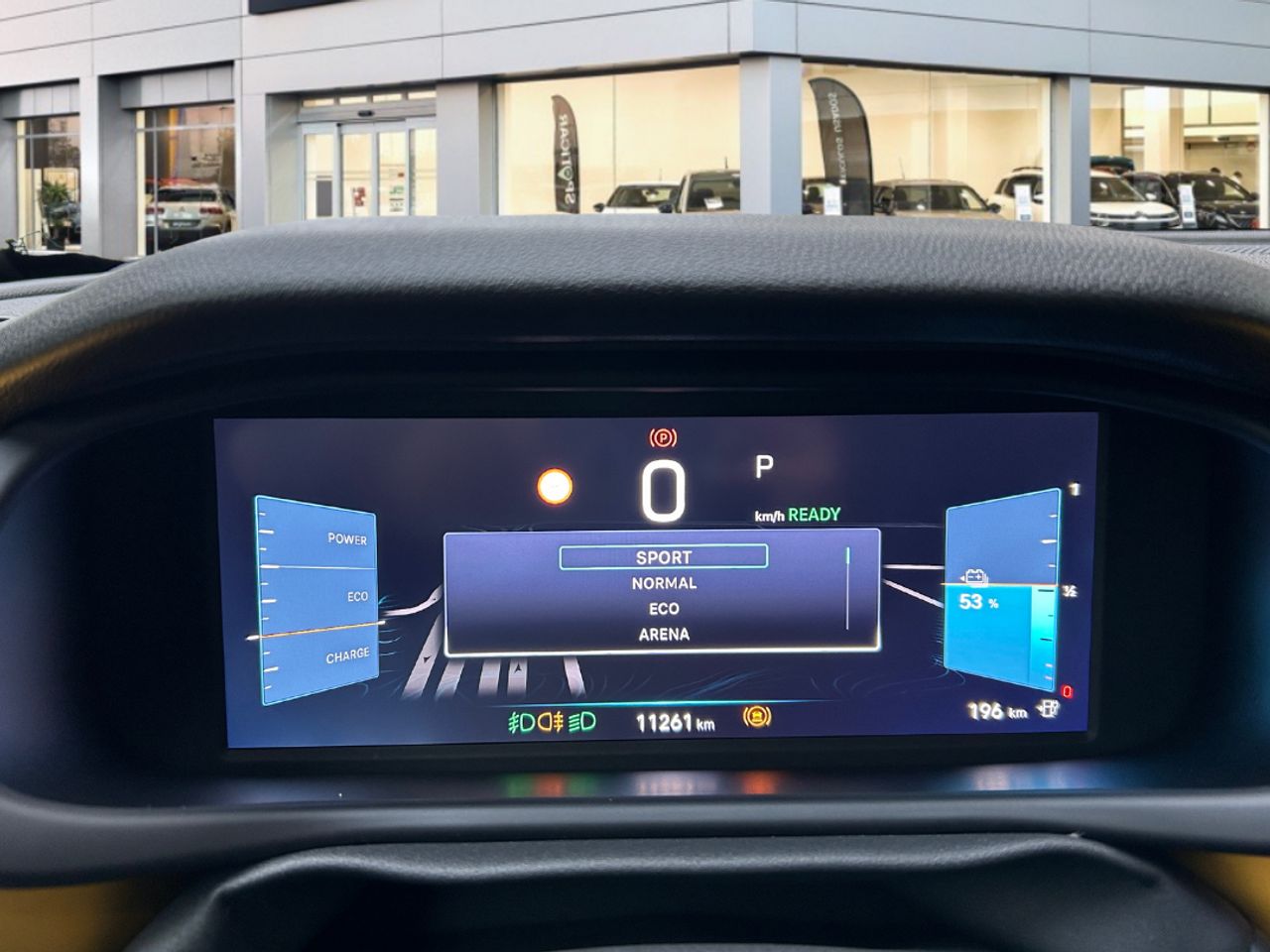 Jeep Avenger BEV 115kW (156CV) Summit - foto 16