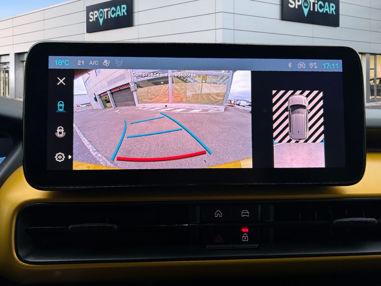 Jeep Avenger BEV 115kW (156CV) Summit - foto 30