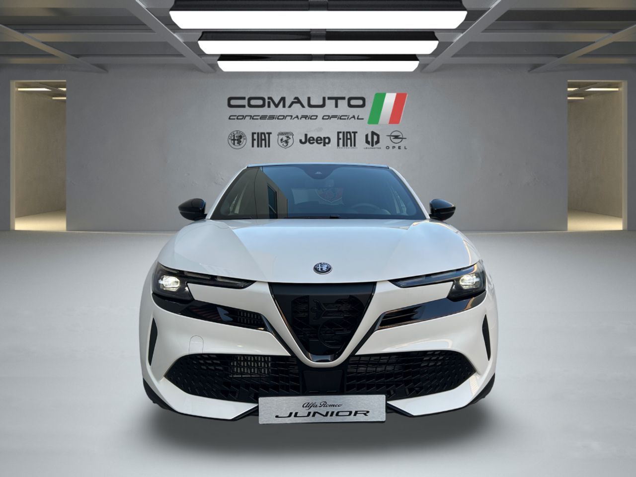 alfa romeo junior 2025 / foto grande (2)