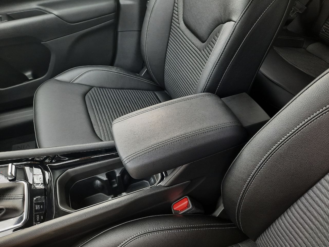 Jeep Compass 4Xe 1.3 PHEV 140kW(190CV)  AT AWD Limited - foto 40