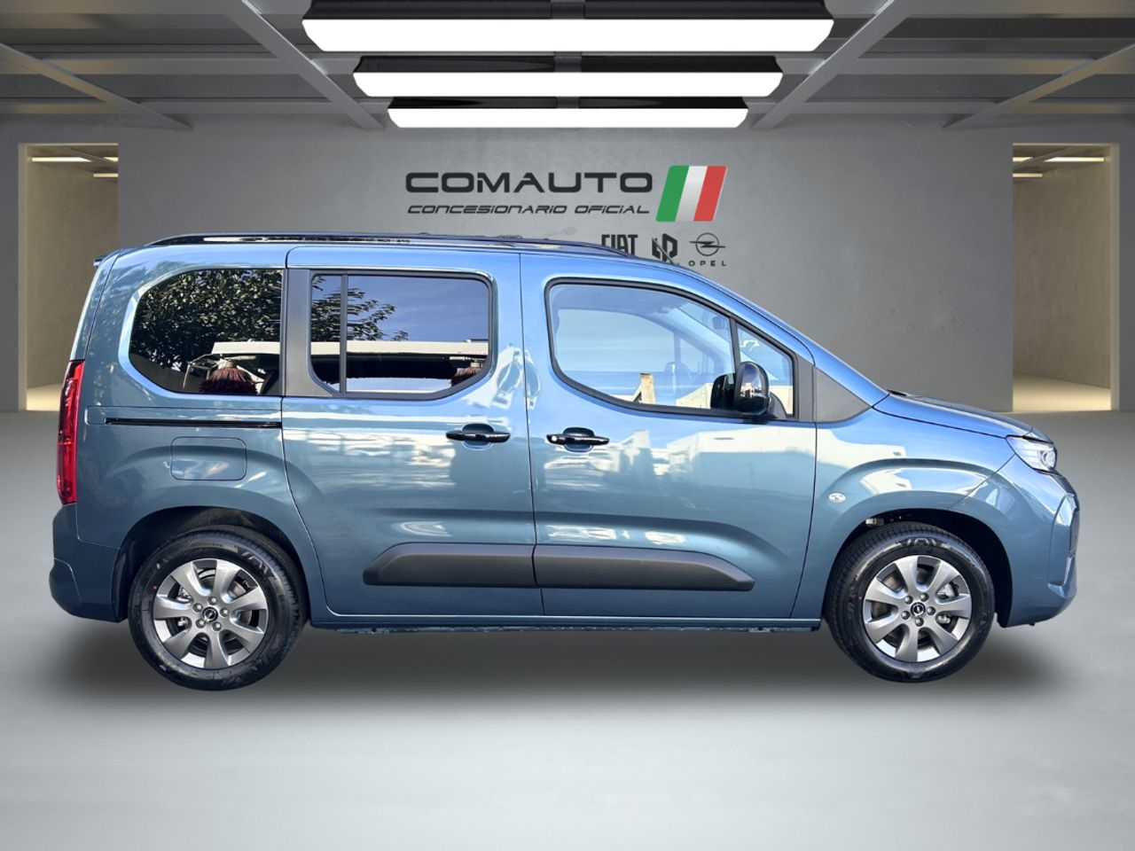 Opel Combo Cargo 100 Cv 1.5 Td S/S MT6 €6.4 - - foto 4