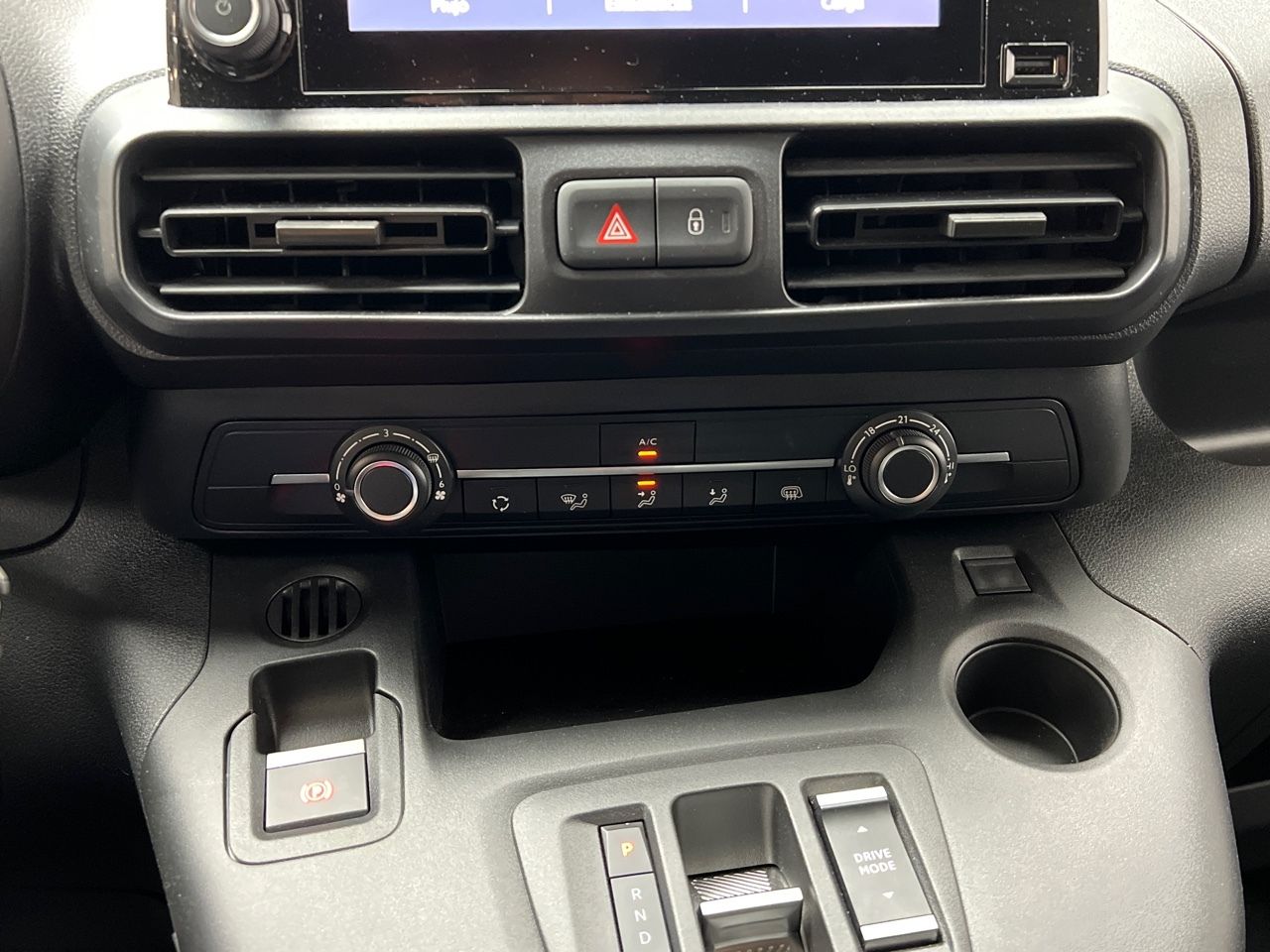 Fiat Doblo E-DOBLO BEV 50KWH LH1 136CV 4P - foto 23