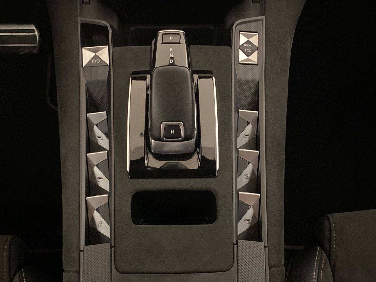 DS DS 7 1.6 PURETECH PERFORMANCE LINE AUTO 180CV 5P - foto 22