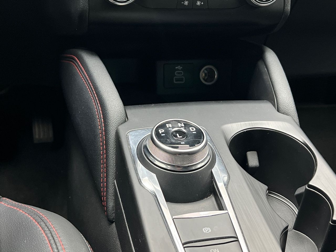 Ford Kuga FHEV 2.5 ST-LINE X AUTO 190CV 5P - foto 20