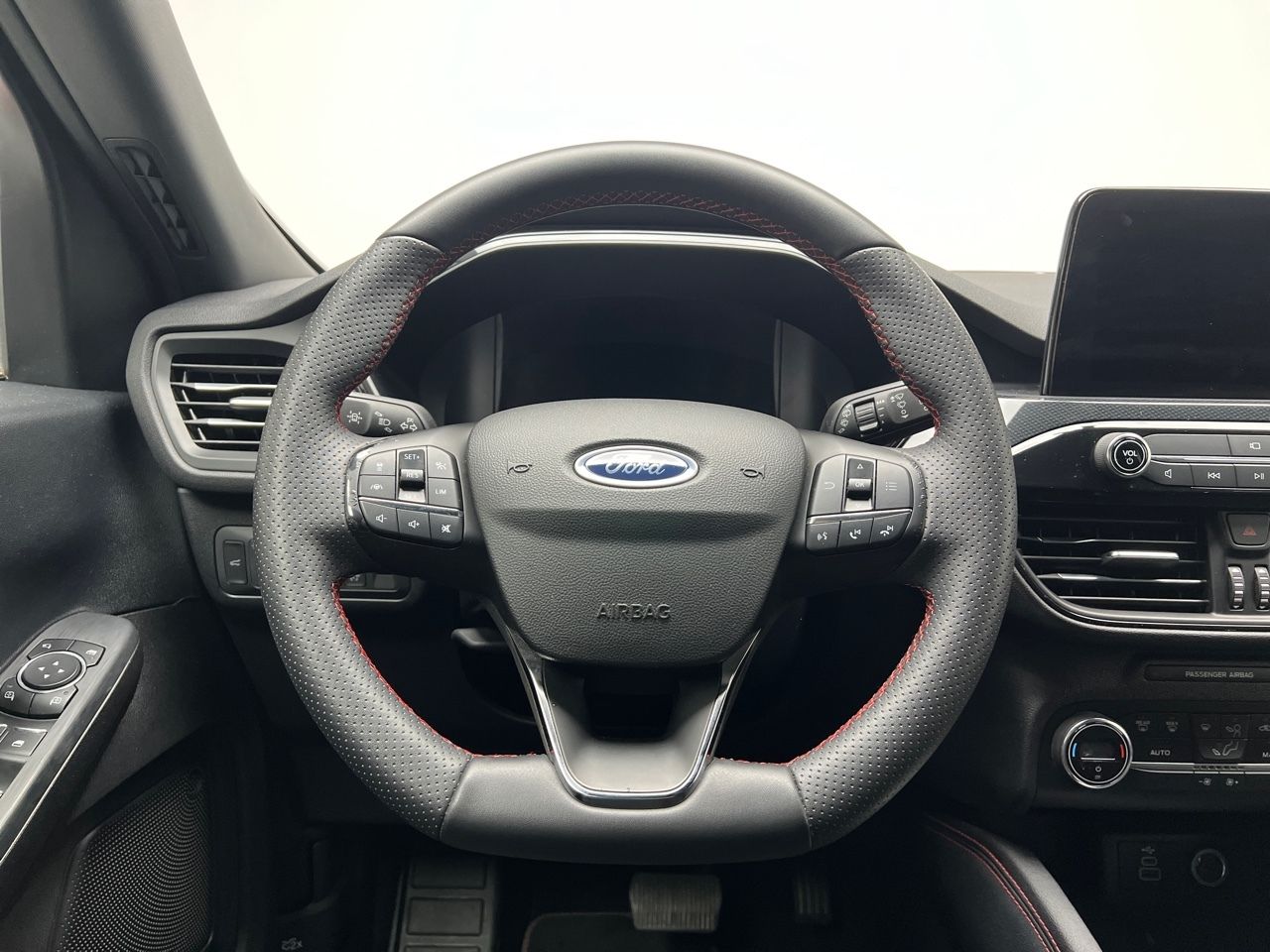 Ford Kuga FHEV 2.5 ST-LINE X AUTO 190CV 5P - foto 14