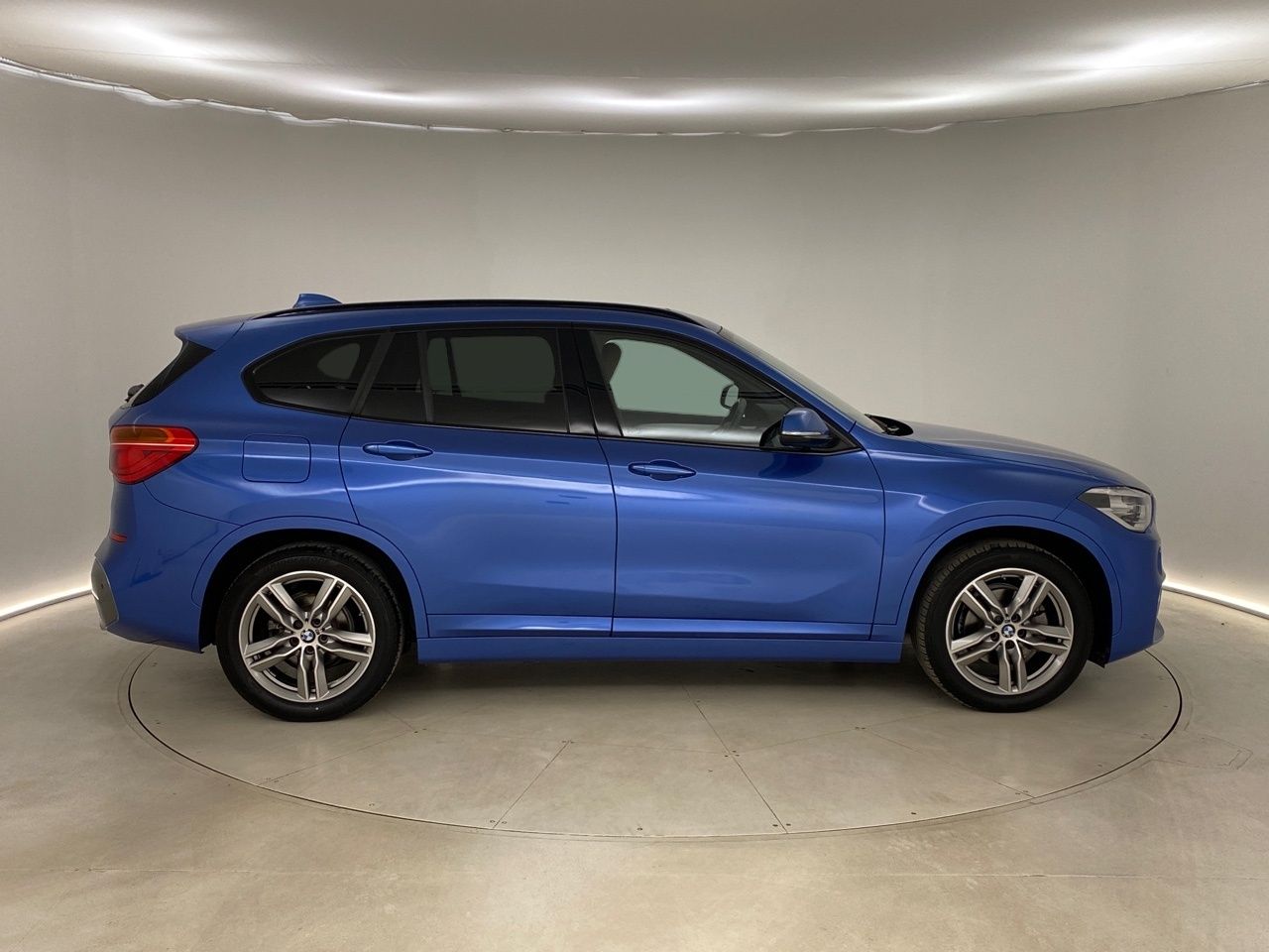 bmw x1 2019 / foto grande (3)