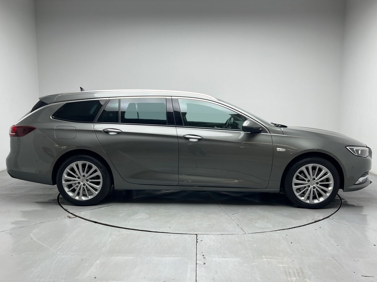 opel insignia  2021 / foto grande (3)