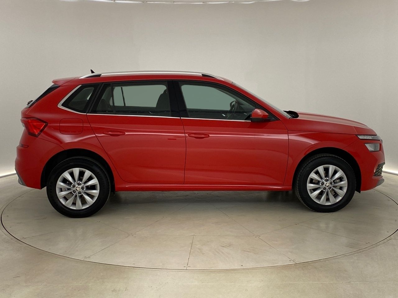 skoda kamiq 2021 / foto grande (3)