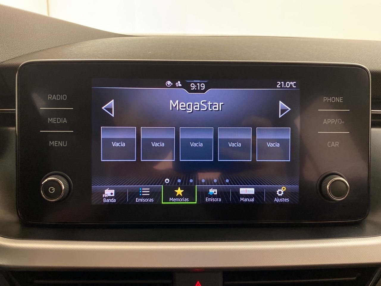 Skoda Kamiq 1.0 TSI AMBITION 110CV 5P - foto 17