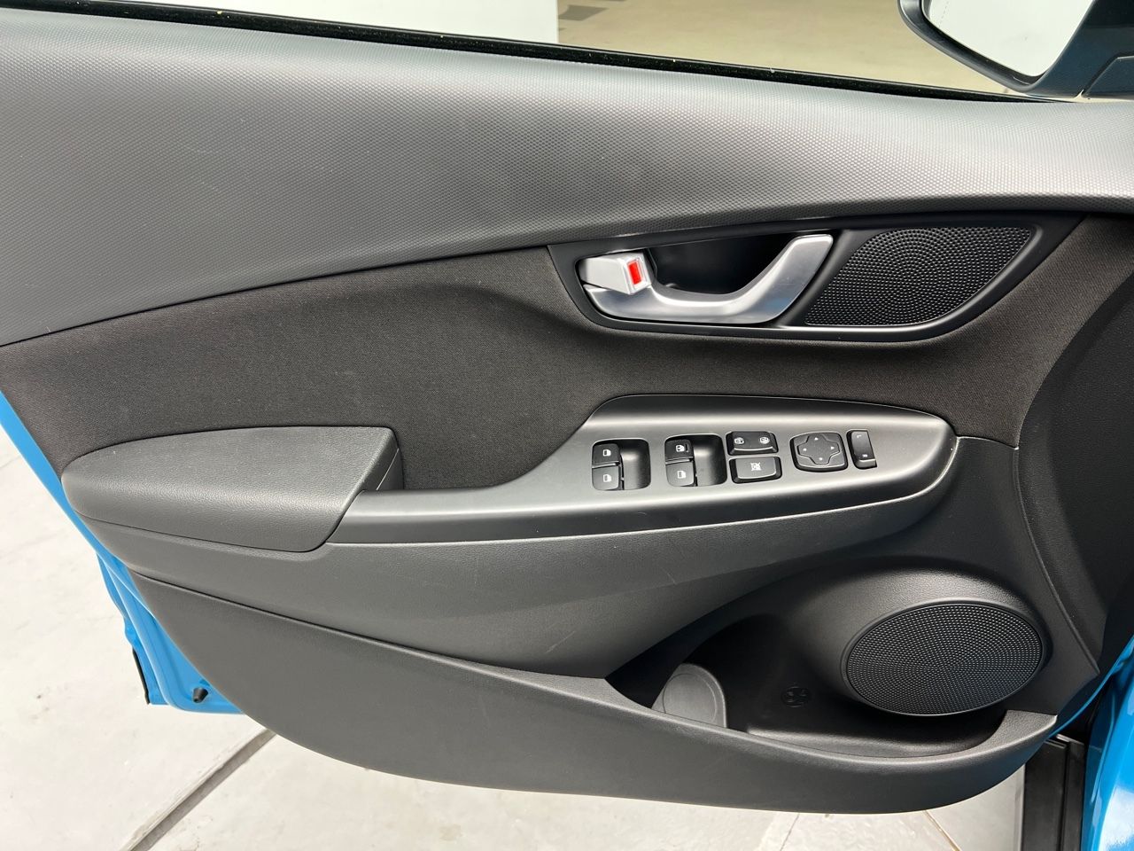 Hyundai Kona 1.0 TGDI MAXX 2WD 120CV 5P - foto 24