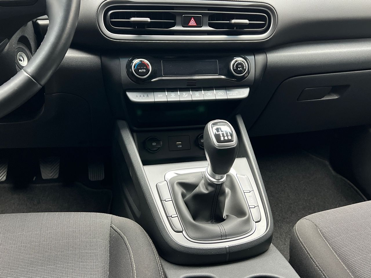 Hyundai Kona 1.0 TGDI MAXX 2WD 120CV 5P - foto 23