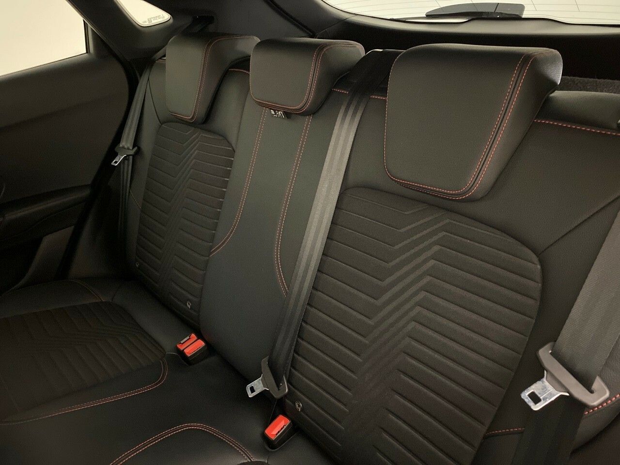 Ford Puma MHEV 1.0 ECOBOOST ST-LINE X 125CV 5P - foto 25