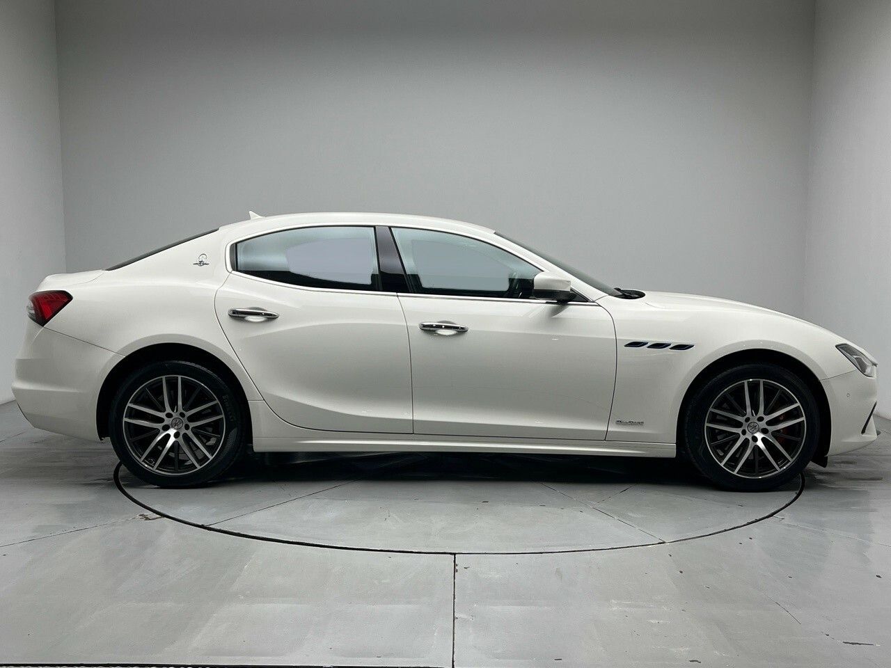 maserati ghibli 2021 / foto grande (3)