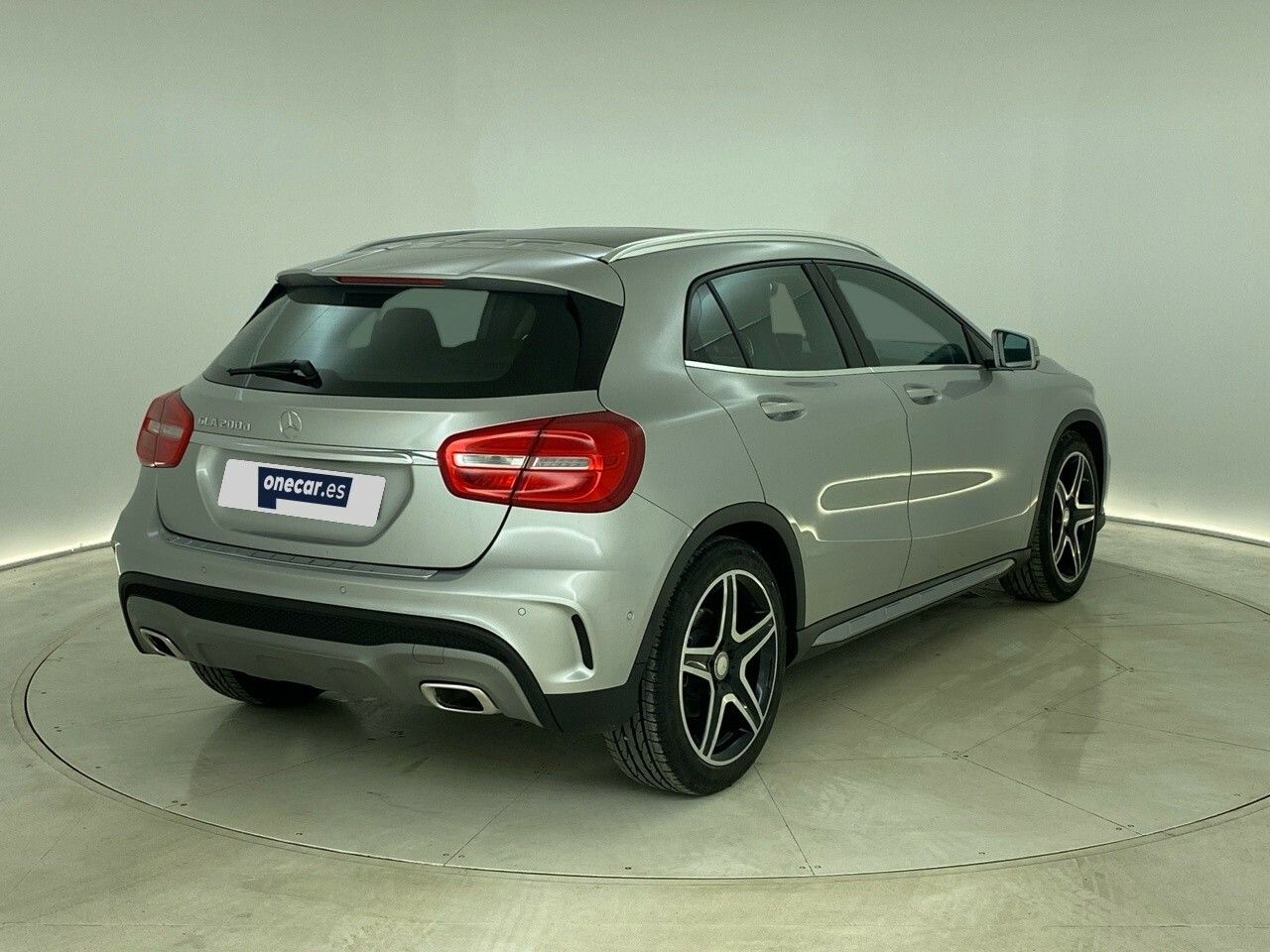 mercedes gla 2017 / foto grande (2)