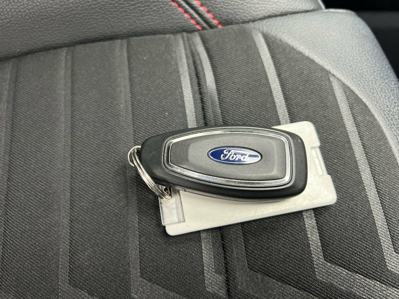 Ford Puma MHEV 1.0 ECOBOOST ST-LINE X DCT 125CV 5P - foto 29