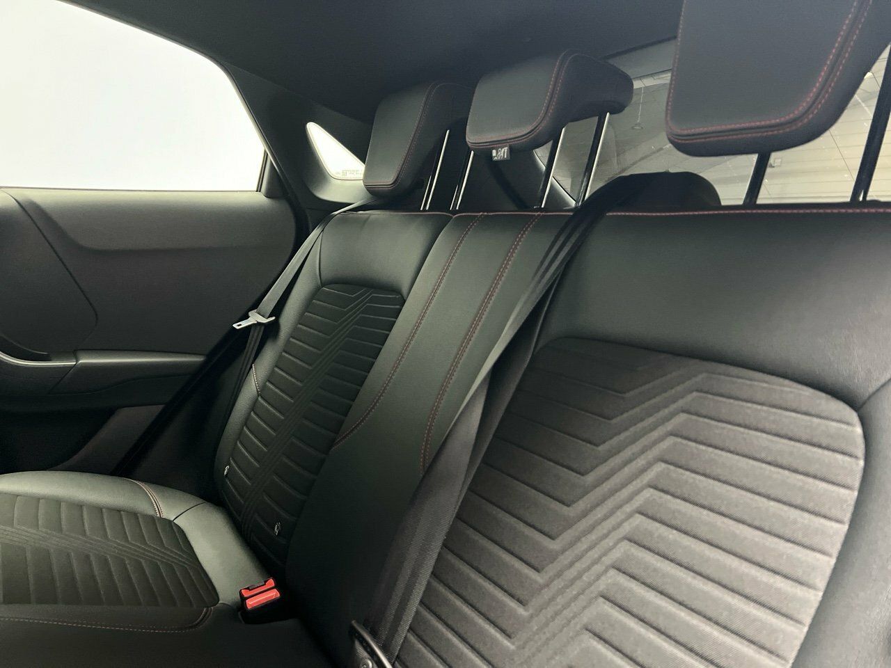 Ford Puma MHEV 1.0 ECOBOOST ST-LINE X DCT 125CV 5P - foto 25