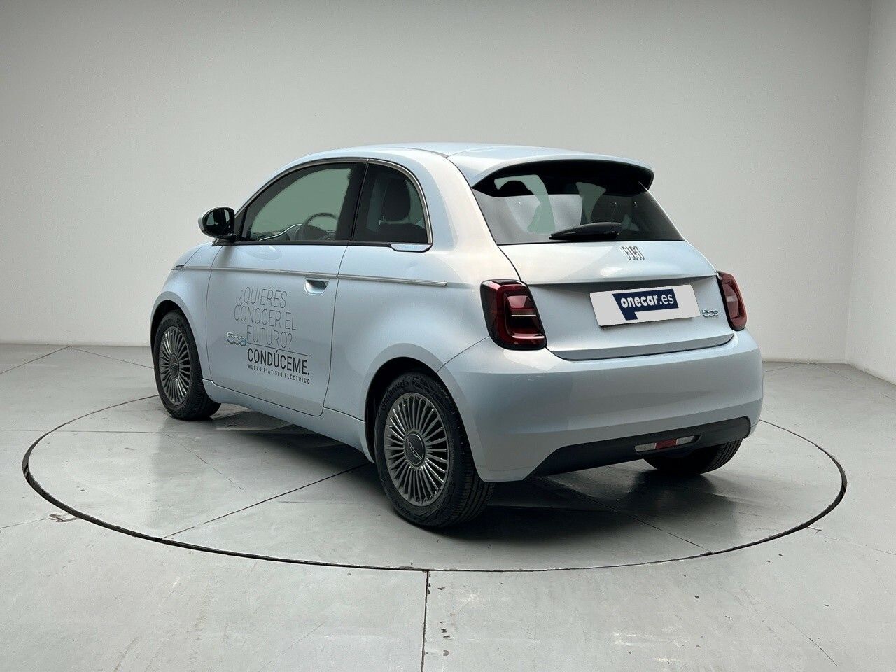 Fiat 500 BEV 42KWH ICON 118CV 3P - foto 8