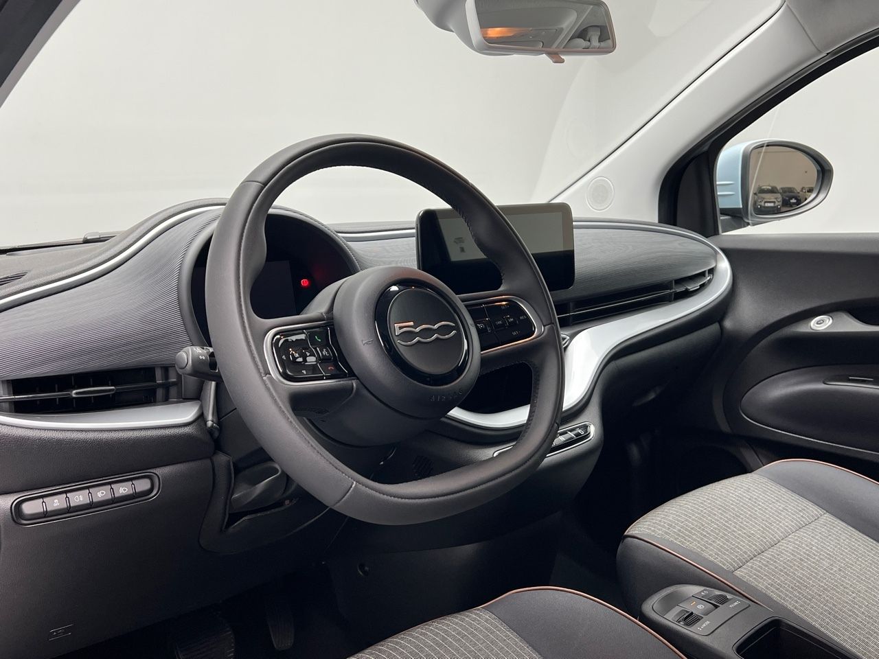 Fiat 500 BEV 42KWH ICON 118CV 3P - foto 24