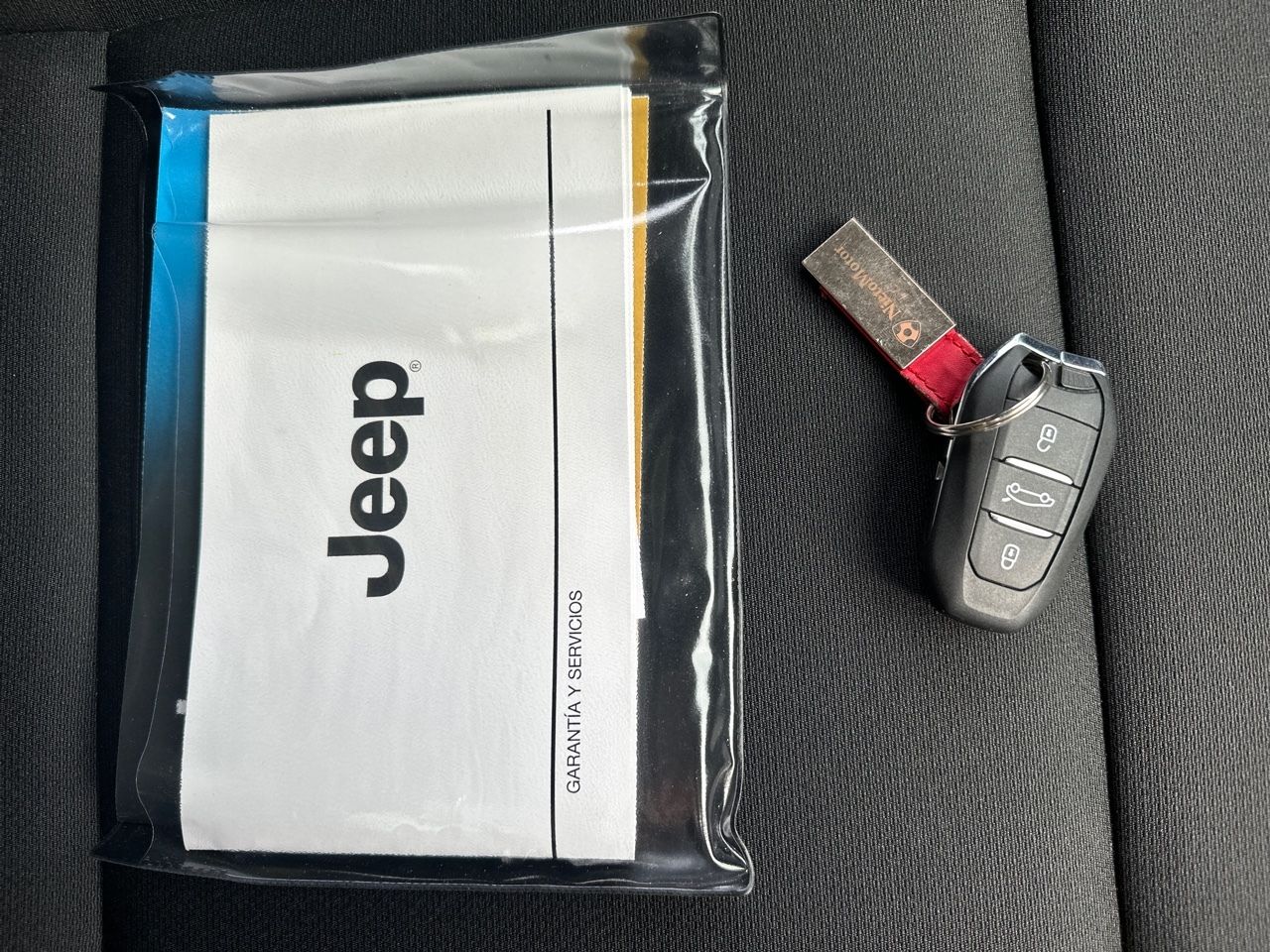 Jeep Avenger BEV SUMMIT 156CV 5P - foto 28