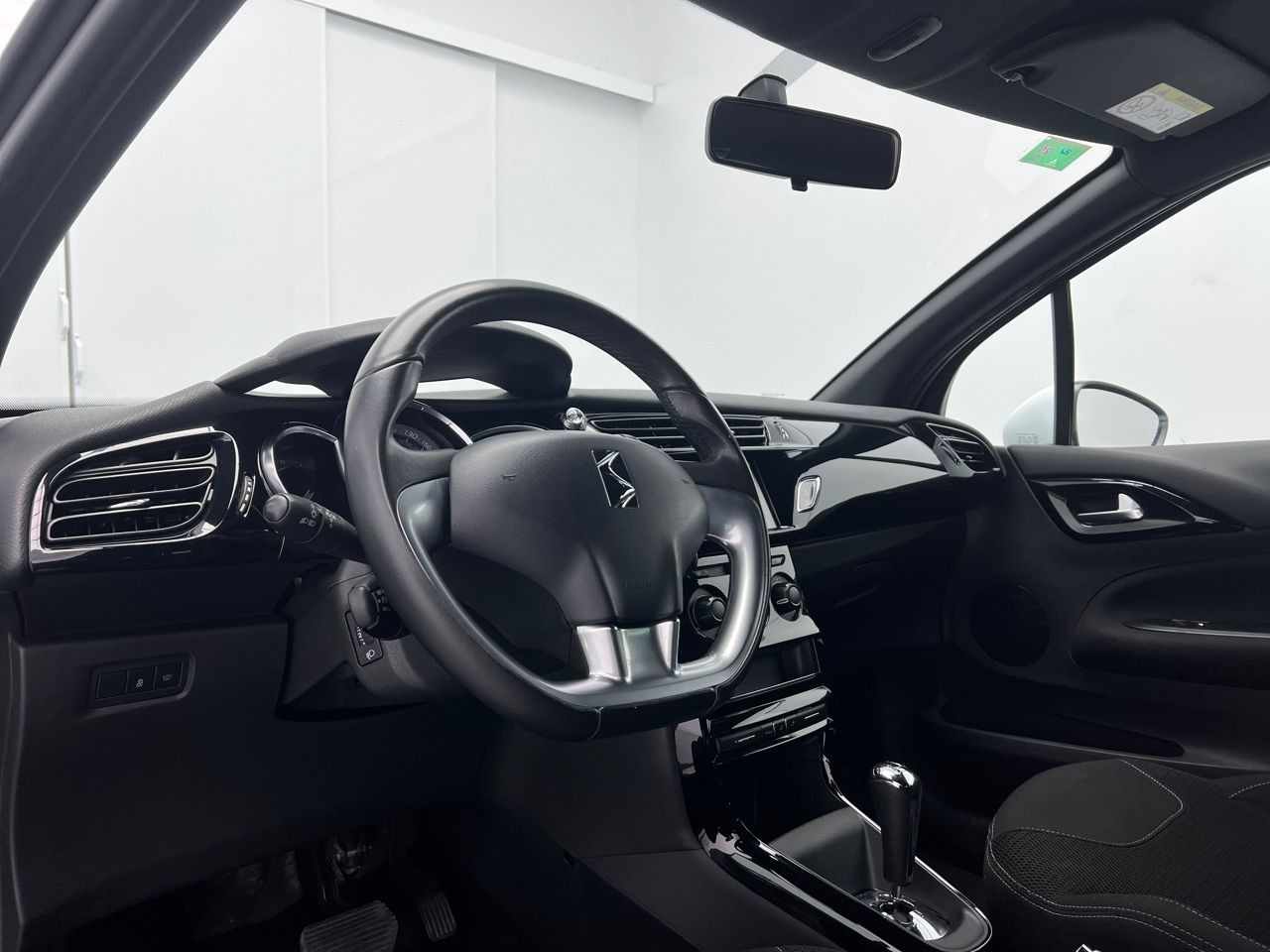 DS DS 3 1.2 PURETECH DESIRE 82CV 3P - foto 22