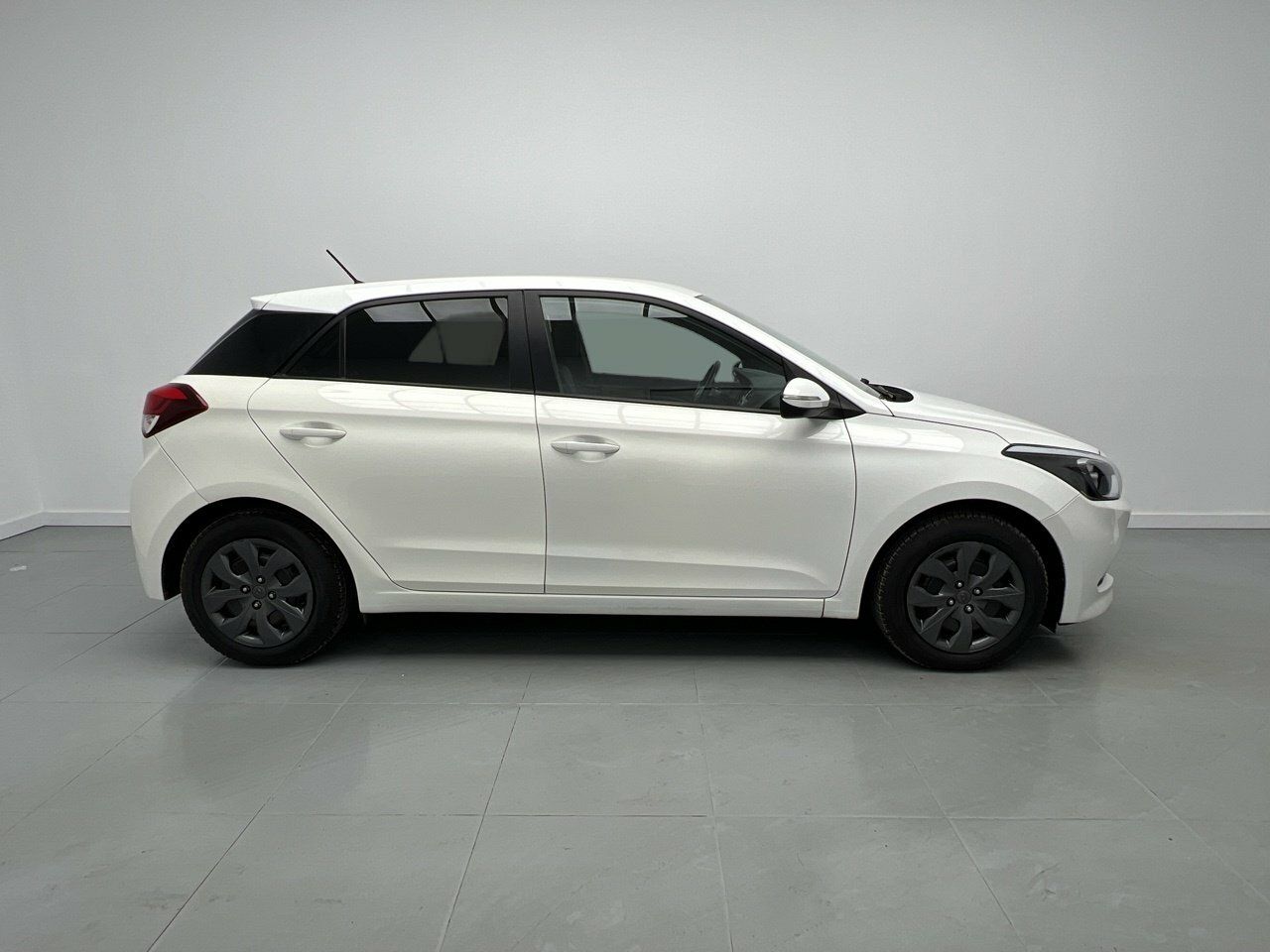 hyundai i20 2018 / foto grande (3)