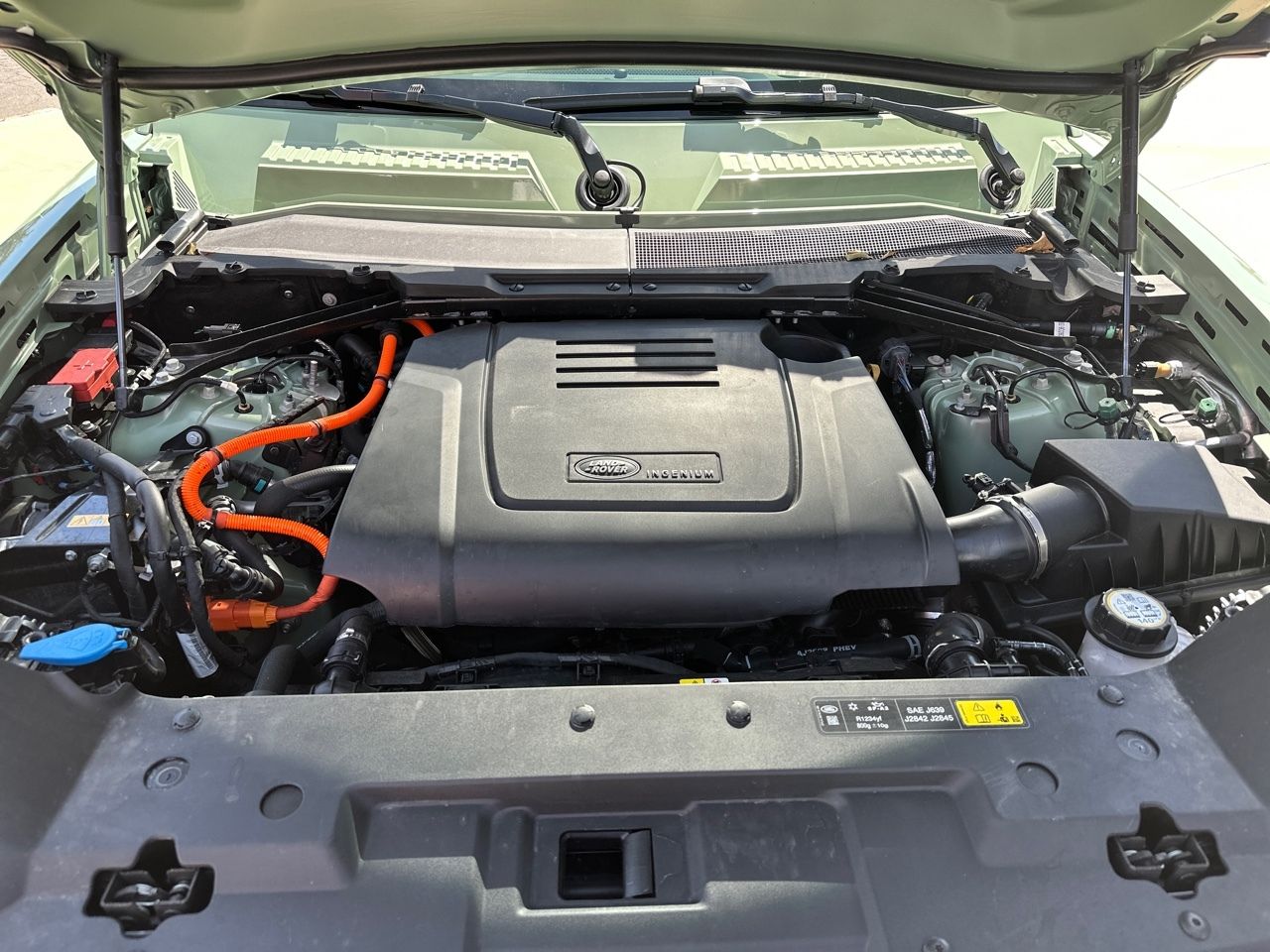 Land-Rover Defender PHEV 2.0 75TH LIMITED ED 110 AUTO 4WD 40 - foto 24