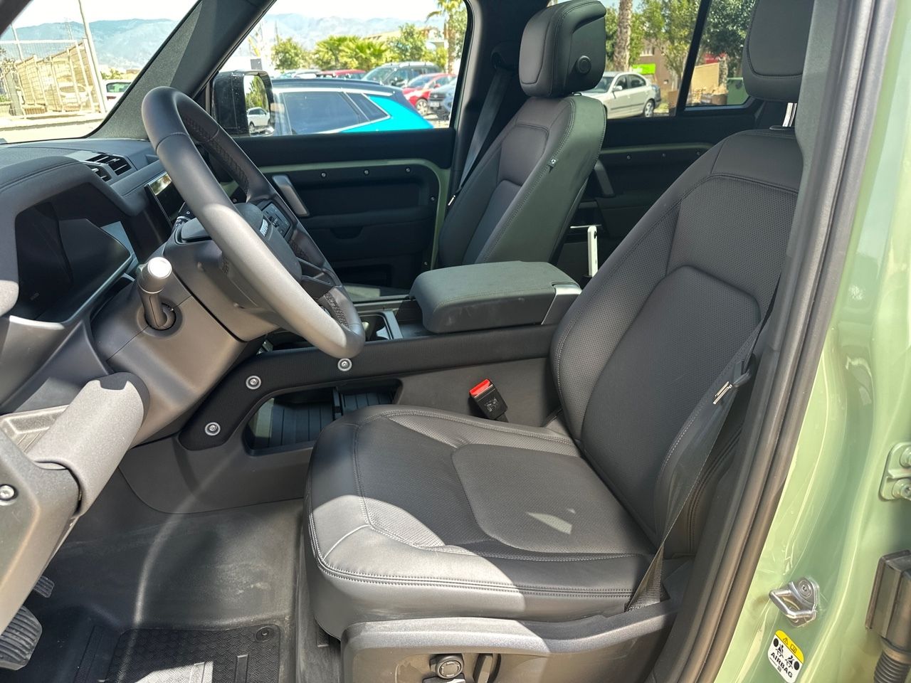 Land-Rover Defender PHEV 2.0 75TH LIMITED ED 110 AUTO 4WD 40 - foto 21