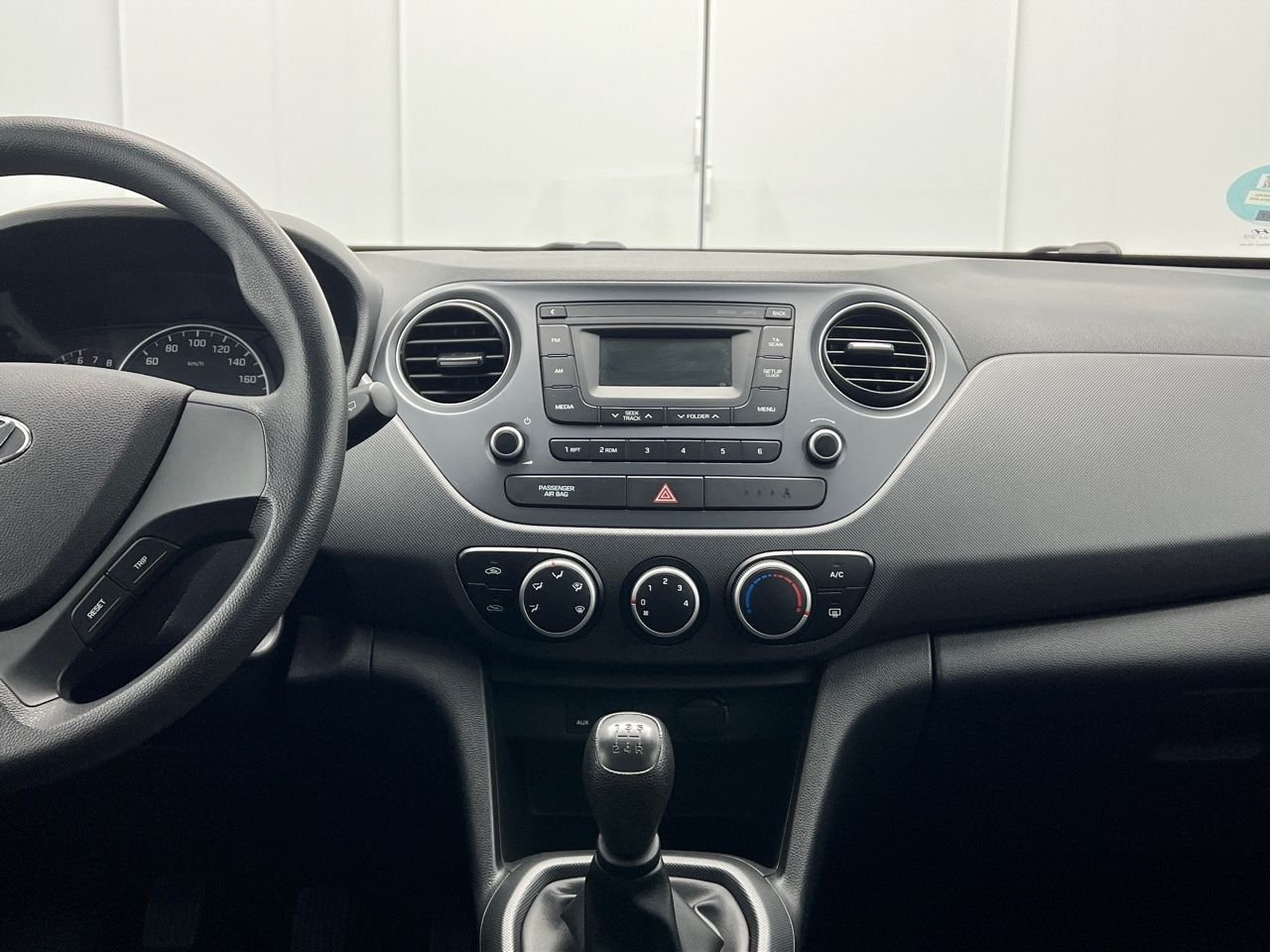 Hyundai i10 1.0 KLASS 66CV 5P - foto 17